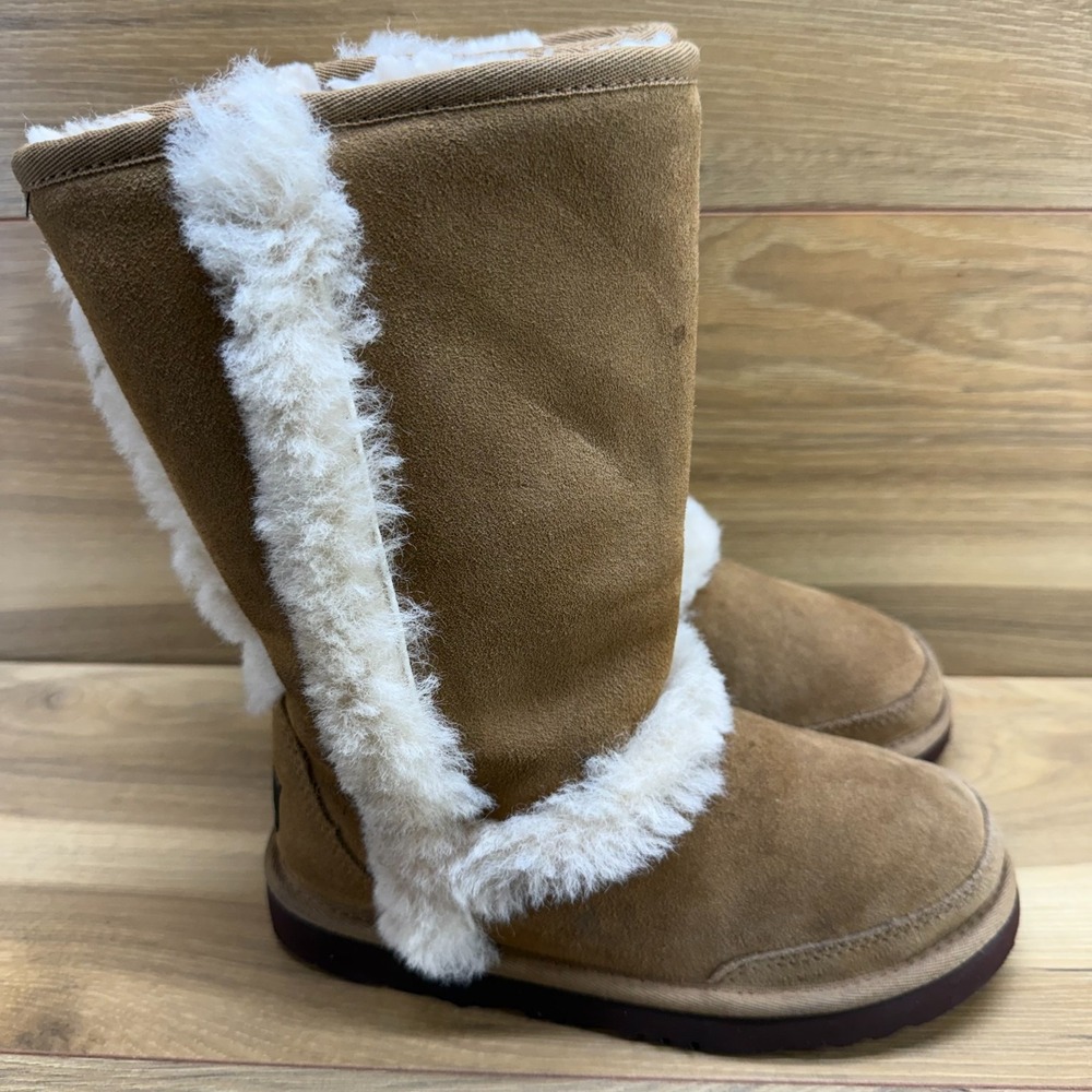 UGG Sunburst Tall Girls Boots 2 Chestnut Suede Cozy Sherpa Shearling Cottagecore
